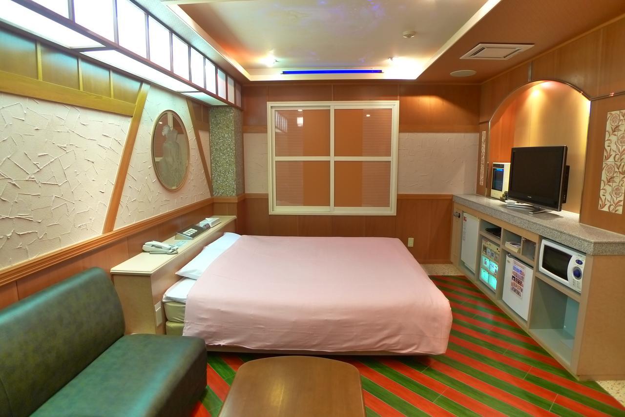 Resort Inn Golf Gotemba (Adults Only) Dış mekan fotoğraf